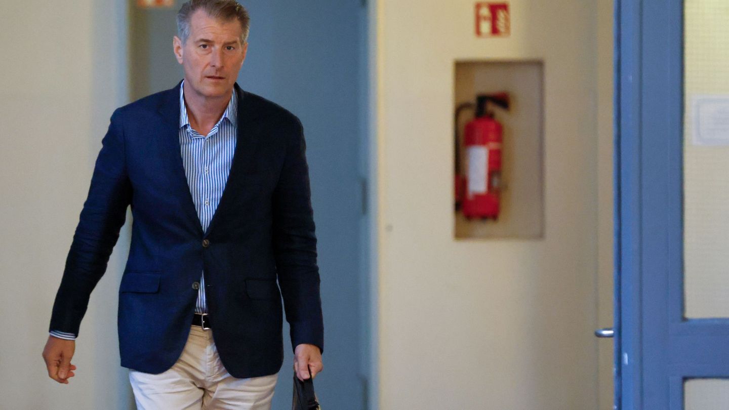 Vater Stephan Hensel ist im Prozess Nebenkläger und Zeuge. Foto: Georg Wendt/dpa