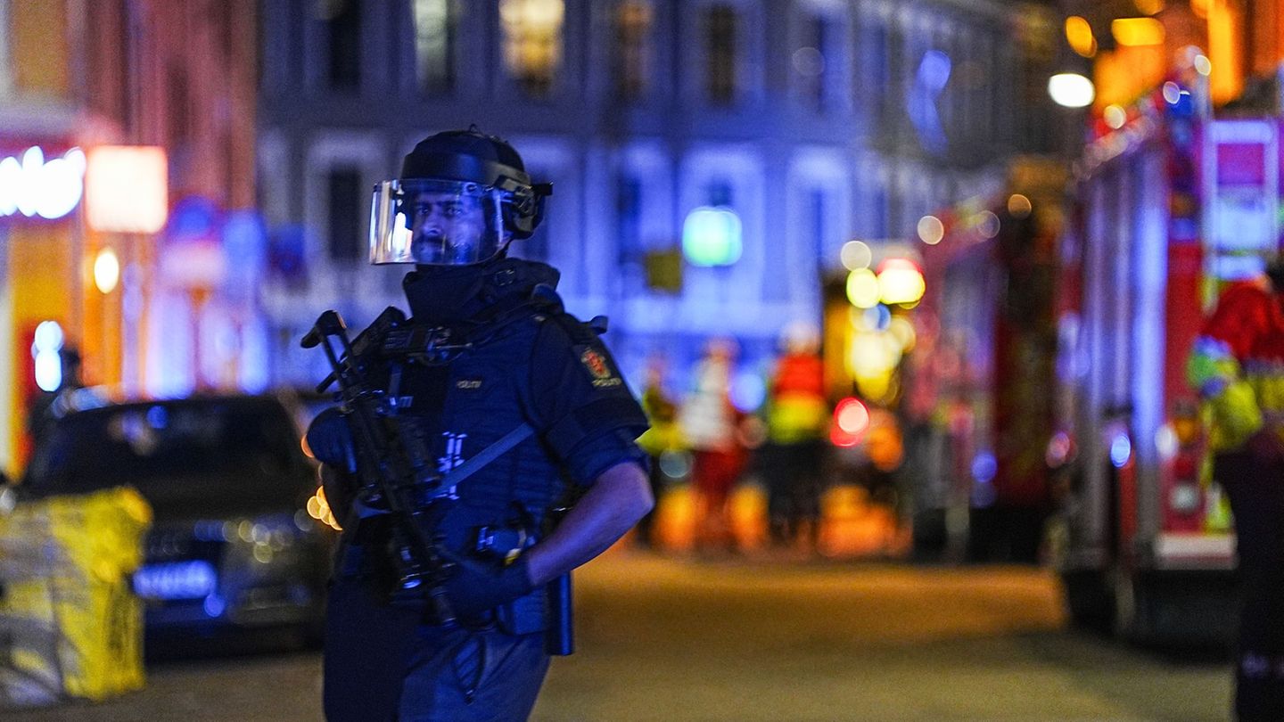 Nach einer Explosion in Oslo ermittelt die Polizei. Foto: Terje Pedersen/NTB/dpa