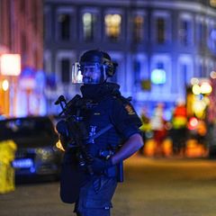 Ein Polizist in Oslo