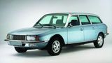 Der NSU RO 80 (Bauzeit 1967 – 1977) mit seiner äußerst aerodynamisch gestalteten Karosserie gilt als Wegbereiter der Keilform. Das Design stammte von Claus Luthe, später Designchef bei BMW. Ein "Premium-Kombi" wäre damals eine Sensation gewesen. Kombimodelle aus der Zeit, etwa der Opel Rekord C Caravan und der Ford P7 Turnier, hatten fast ausschließlich praktisch orientierte Handwerker als Zielgruppe