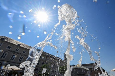 Der Deutsche Wetterdienst rechnet mit mehr Hitzewellen in Deutschland. (Archivfoto) Foto: Uli Deck/dpa