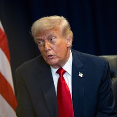 Trump nennt Russland "Papiertiger" und stärkt Ukraine den Rücken