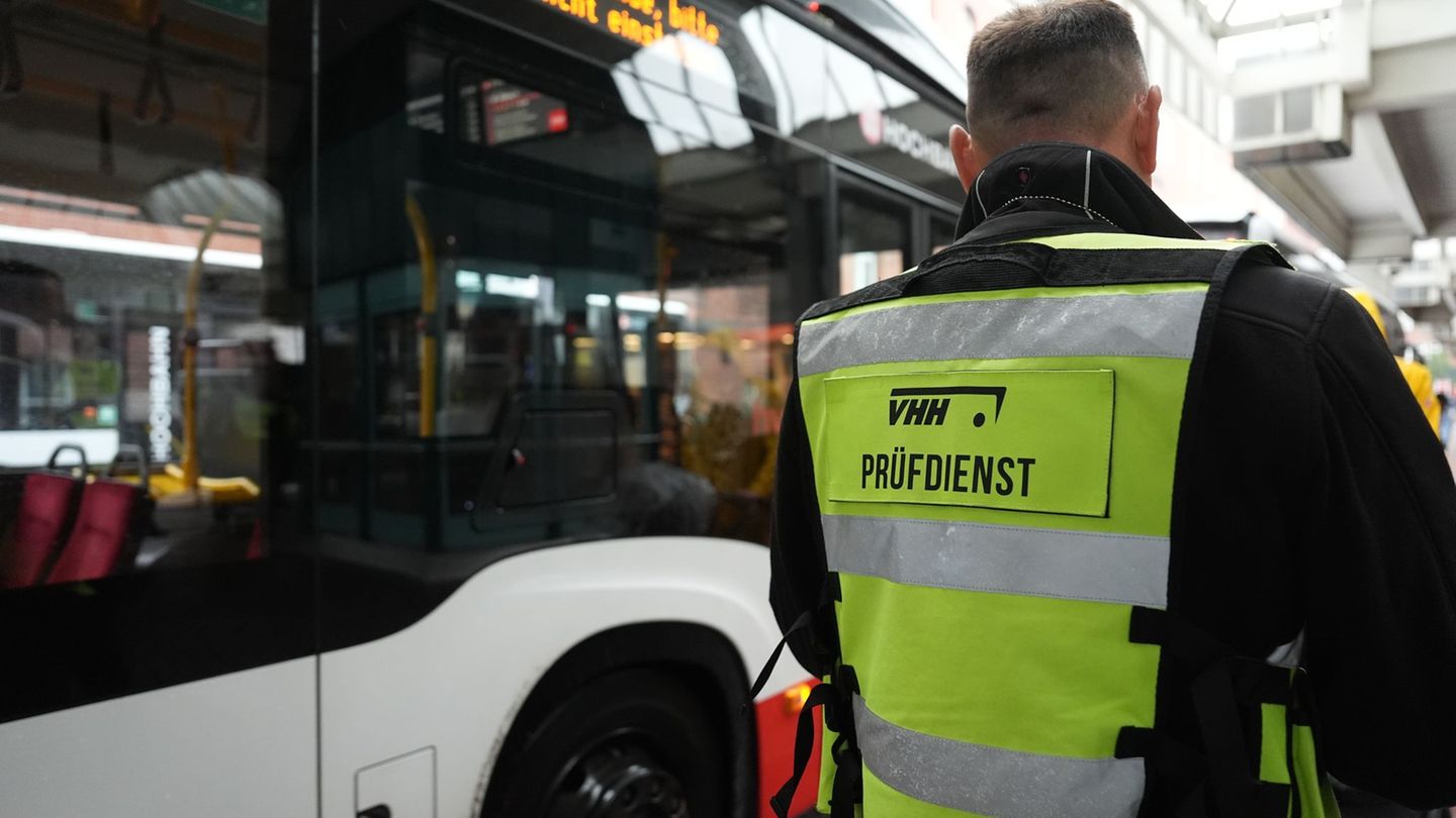 In Hamburg und Umgebung findet am Donnerstag ein Prüfmarathon des Hamburger Verkehrsverbundes und anderer Verkehrsunternehmen st