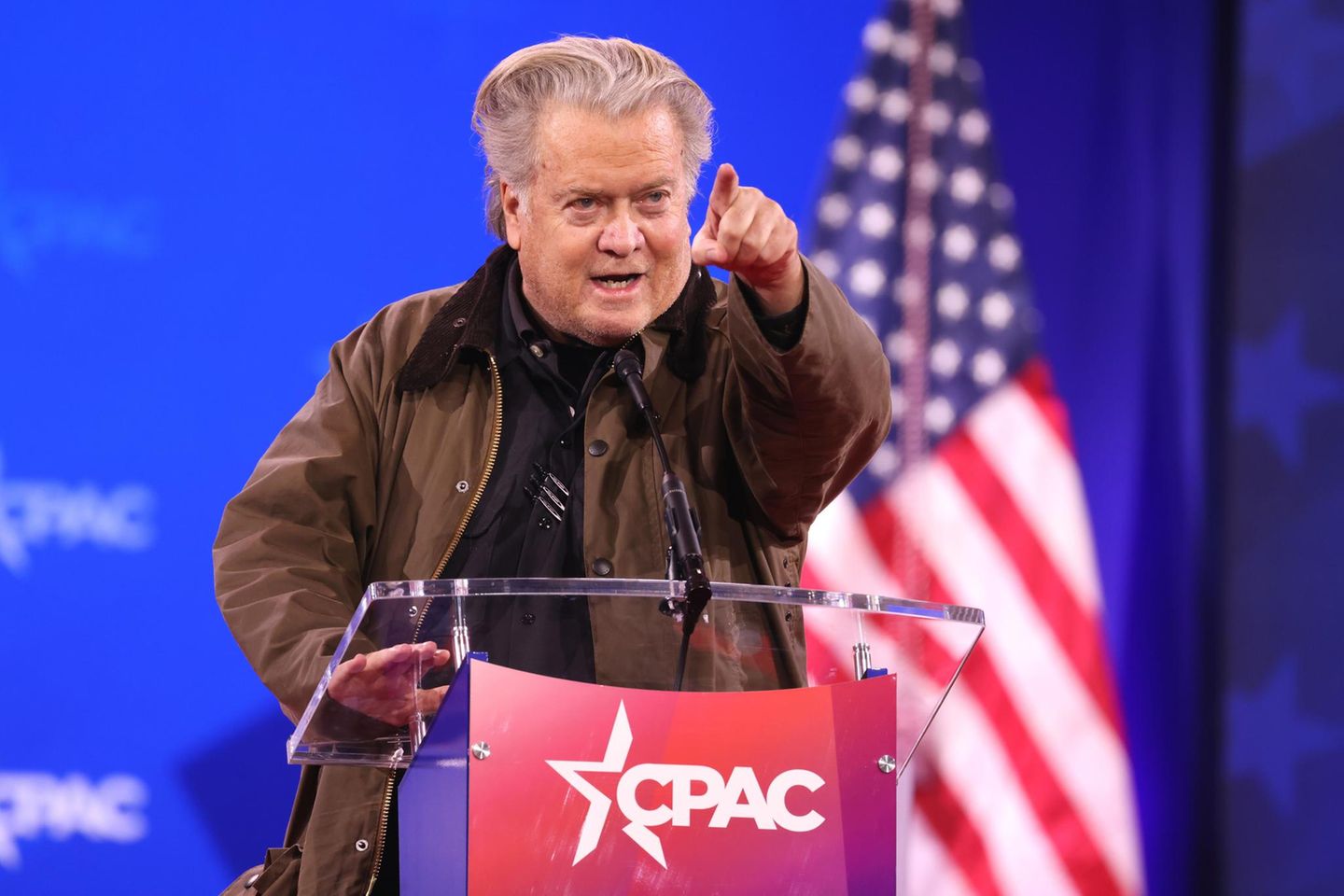 Steve Bannon