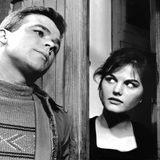 Claudia Cardinale in einer Szene mit Renato Salvatori 1958