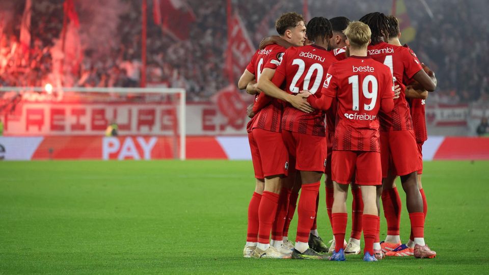 Faszinierend Freiburg Europa League Tv Bild