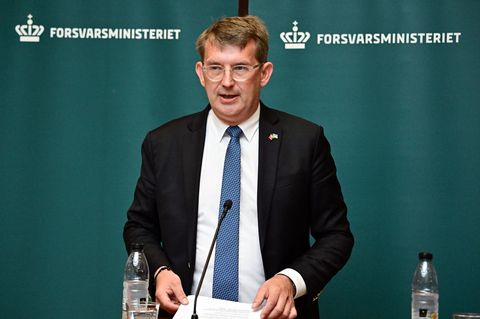 Dänemarks Verteidigungsminister Troels Lund Poulsen äußerte sich auf einer Pressekonferenz mit Justizminister Peter Hummelgaard.