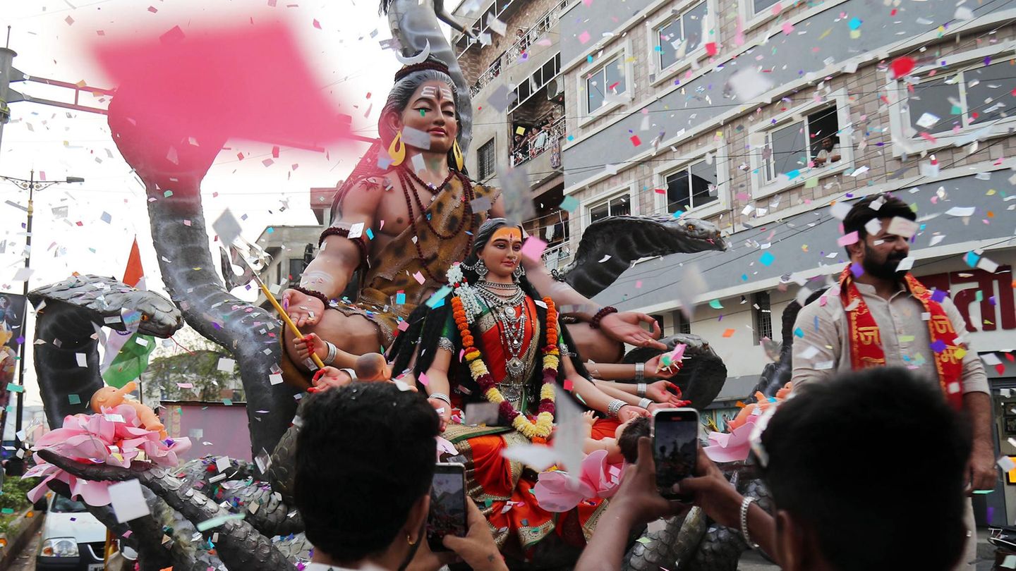 Statue der Göttin Durga