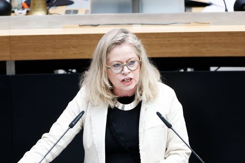 Umwelt- und Klimaschutzsenatorin Ute Bonde (CDU) sieht noch Klärungsbedarf bei der Finanzierung der Maßnahmen, die von der Initi