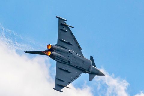 Drohne: Eurofighter in der Luft