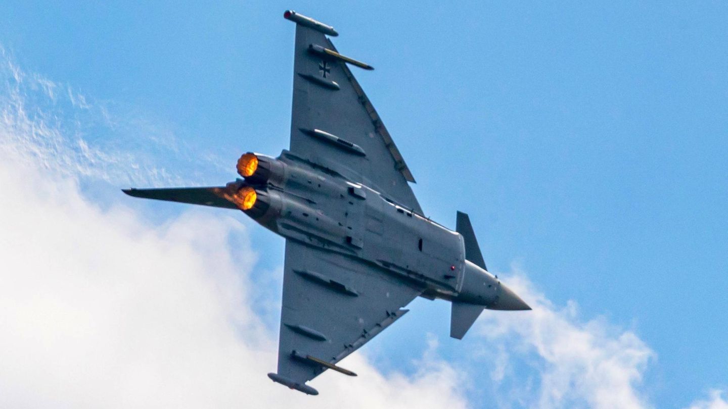 Drohne: Eurofighter in der Luft