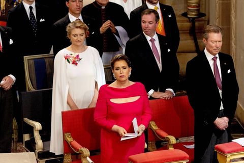 Erbgroßherzog Henri (r.), hier neben Ehefrau Maria Teresa, übergibt kommende Woche den Thron an seinen Sohn Guillaume (2.v.r),