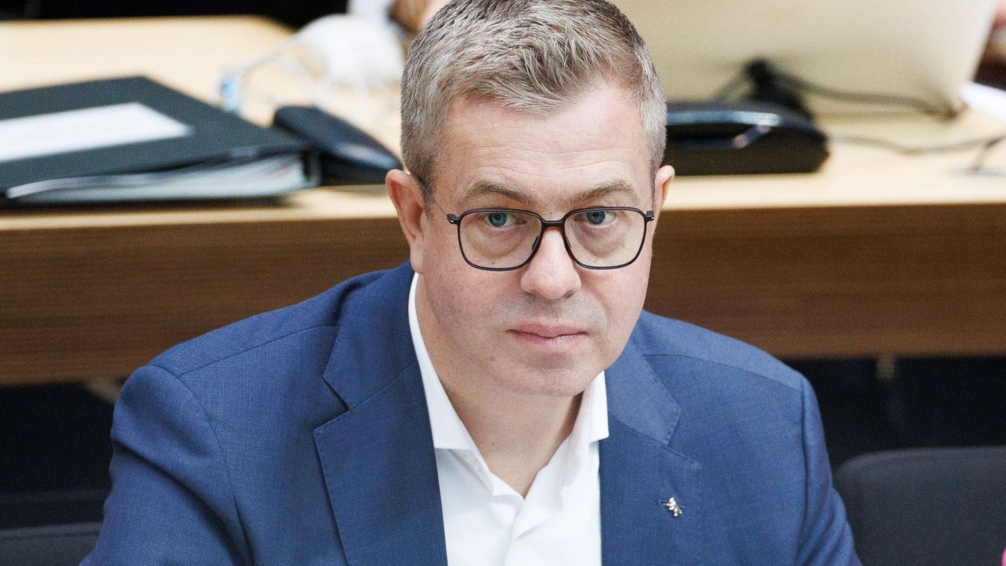 Finanzsenator Stefan Evers (CDU) wünscht sich, Foto: Carsten Koall/dpa