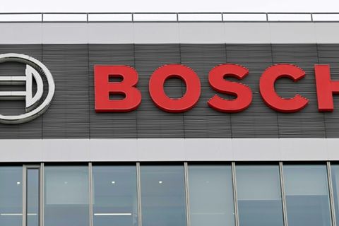 Konzernlogo am Bosch-Forschungszentrum in Renningen