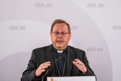 Der Vorsitzende der Deutschen Bischofskonferenz, Georg Bätzing, befürchtet im Falle einer Machtübernahme der AfD große Probleme