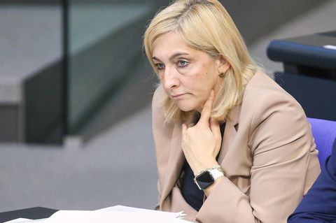 Gesundheitsministerin Nina Warken