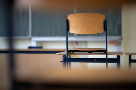 Eine Frau soll sich jahrelang in der Region Heidelberg als Lehrerin ausgegeben haben
