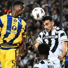 Uefa: Der griechische Klub Paok Saloniki (blau-gelbe Trikots) spielt in der Europa League Maccabi Tel Aviv