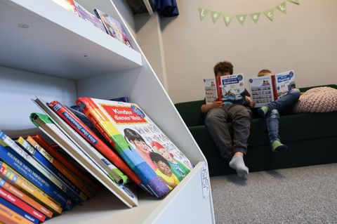 Fast 8.000 Kinder und Jugendliche haben in diesem Jahr am Lesesommer XXL in Sachsen-Anhalt teilgenommen. (Symbolbild) Foto: Chri