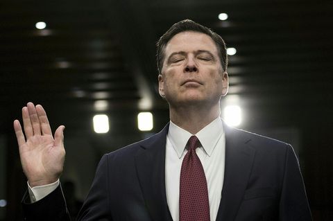 Im Januar 2017 noch im selben Team: James Comey bei seinem Amtsschwur in der ersten Trump-Regierung