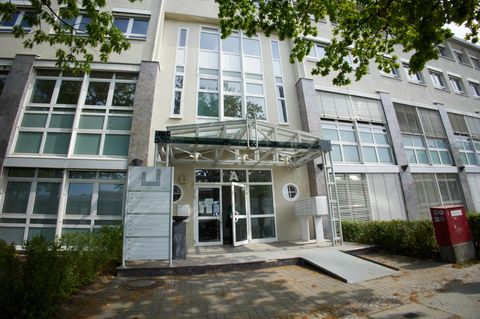 Blick auf die Bundesgeschäftsstelle der AfD im Ortsteil Reinickendorf