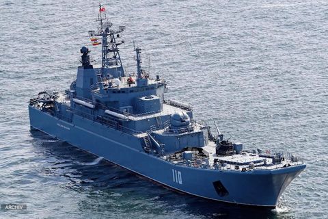 Russisches Kriegsschiff