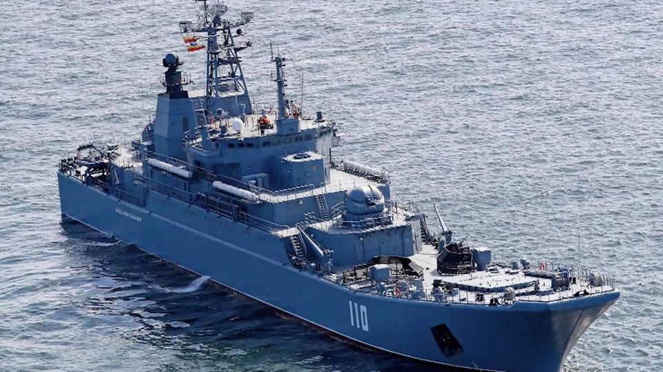 Russisches Kriegsschiff