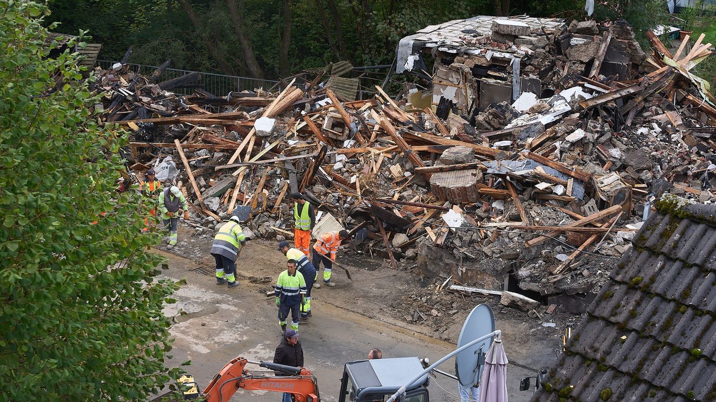 Von dem Gebäude ist nicht mehr viel übrig. Foto: Thomas Frey/dpa