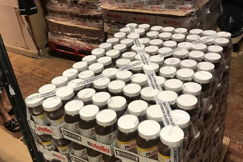 Die Behörde kann über 2.000 Nutella-Gläser nicht einfach so entsorgen. Foto: -/Stadt Malmö/dpa