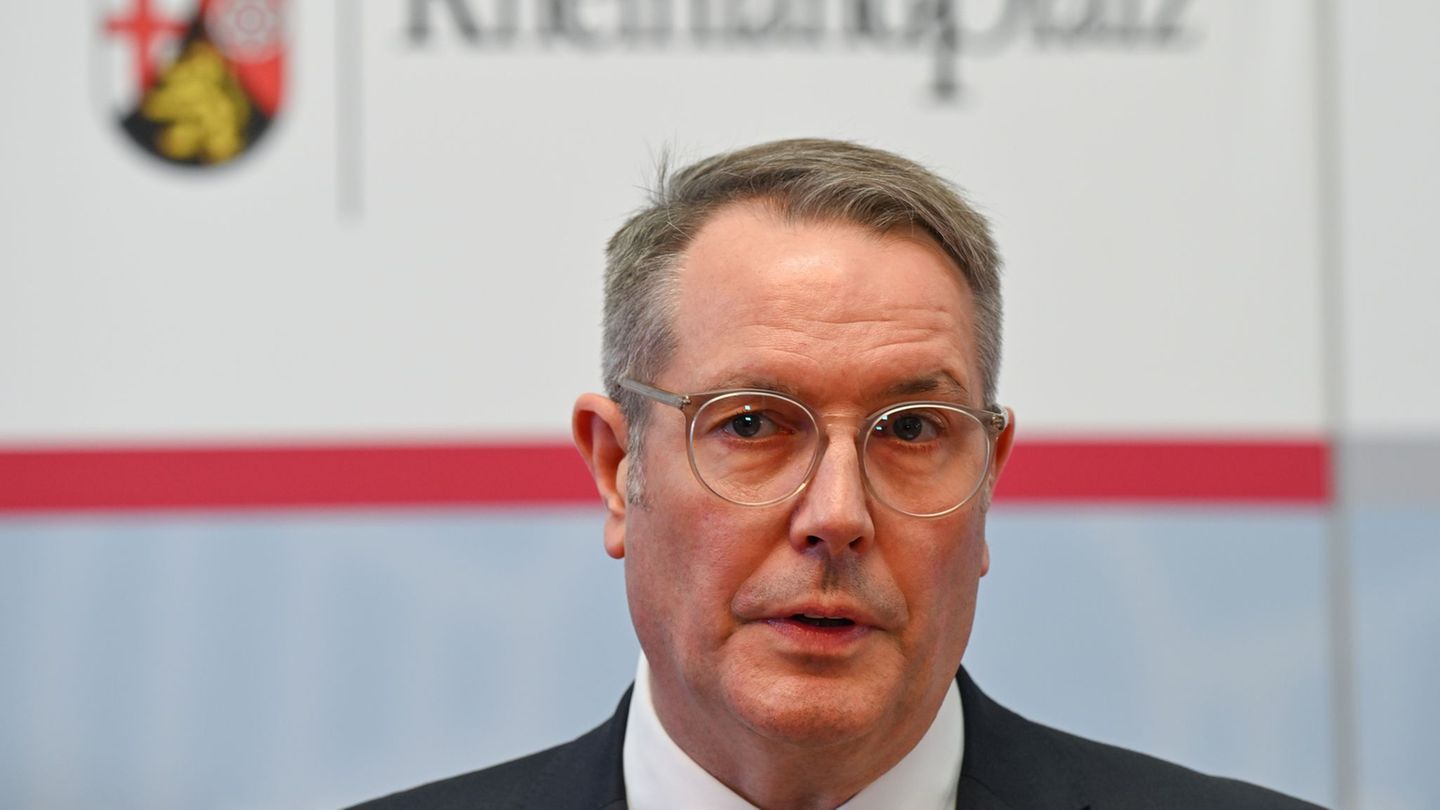 100 Prozent Zölle auf Arzneimittel träfen auch die Pharmabranche in Rheinland-Pfalz hart. Ministerpräsident Schweitzer will darü
