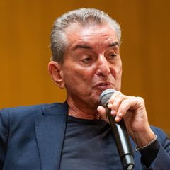 Der Publizist Michel Friedman, hier auf einer Podiumsdiskussion in 2024