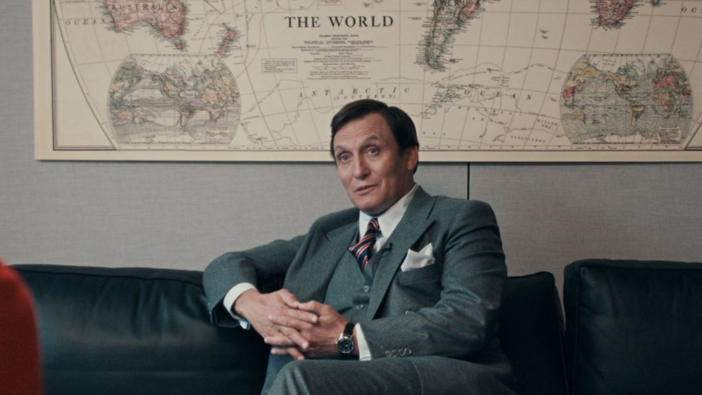 Oliver Masucci verkörpert in "Herrhausen" den ermordeten deutschen Banker Alfred Herrhausen.