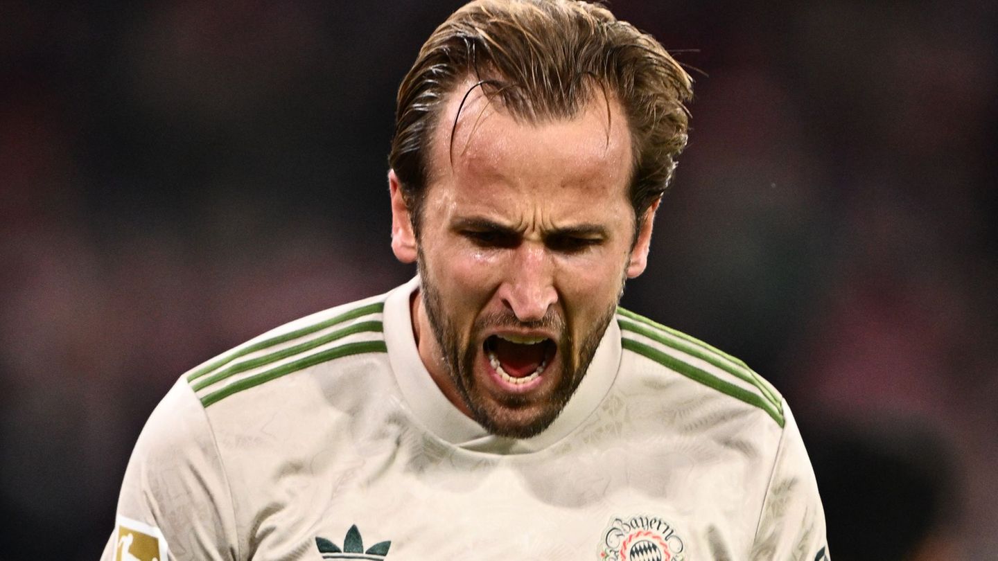 Harry Kane bejubelt sein 99. Pflichtspiel-Tor für den FC Bayern. Foto: Harry Langer/dpa