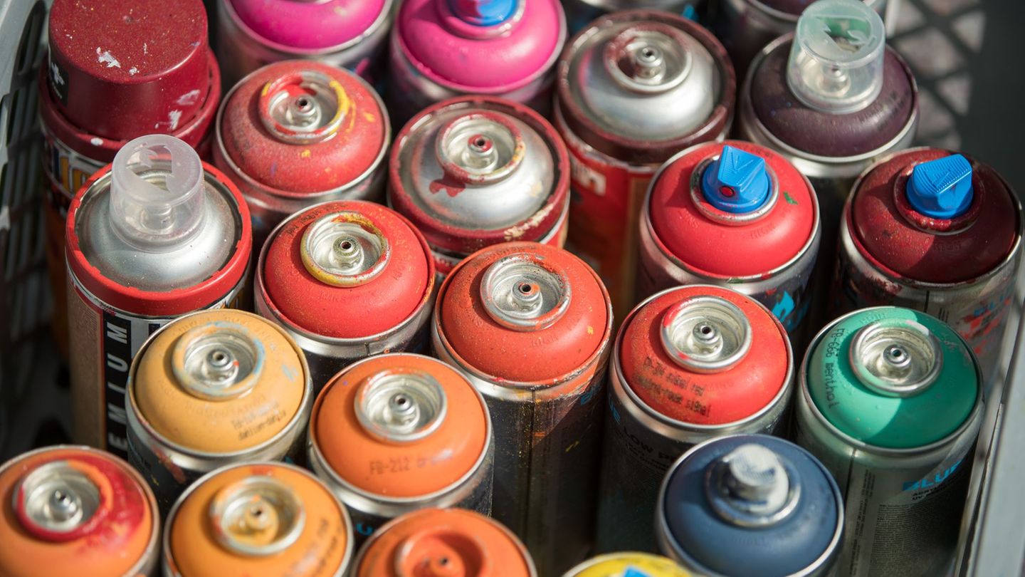 Graffiti-Workshops stehen an gleich mehreren Orten auf dem Programm der "Nachtfrequenz", etwa in Dortmund oder Düsseldorf. (Symb