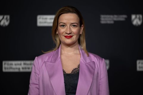 Nina Gummich spielt die Hauptrolle in der Krimi-Reihe "Theresa Wolff". Als titelgebende Forensiker wird sich nach der Episode "P