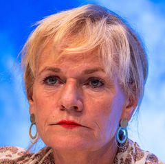 Mit Bildungsministerin Simone Oldenburg soll ihre bekannteste Landespolitikerin die Linke in den Landtagswahlkampf führen. (Arch