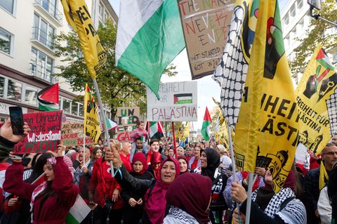 Die Demonstranten wollen auf die Situation der Palästinenser in Gaza aufmerksam machen