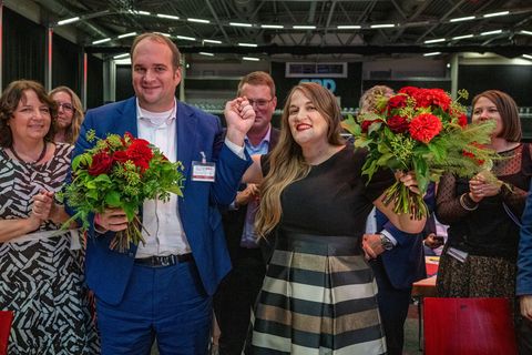 Ronja Endres und Sebastian Roloff führen fortan die Bayern-SPD. Foto: Armin Weigel/dpa