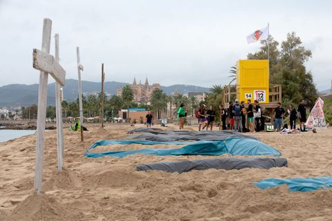 Die Rettungsschwimmer warnen vor einer möglichen Zunahme der Todesfälle durch Ertrinken. Foto: Clara Margais/dpa
