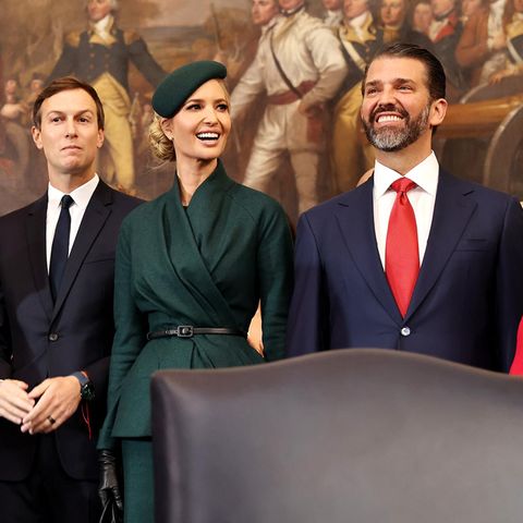 Eric Trump, Jared Kushner und seine Frau Ivanka Trump und Donald Trump Jr. in der Rotunda des US-Kapitols