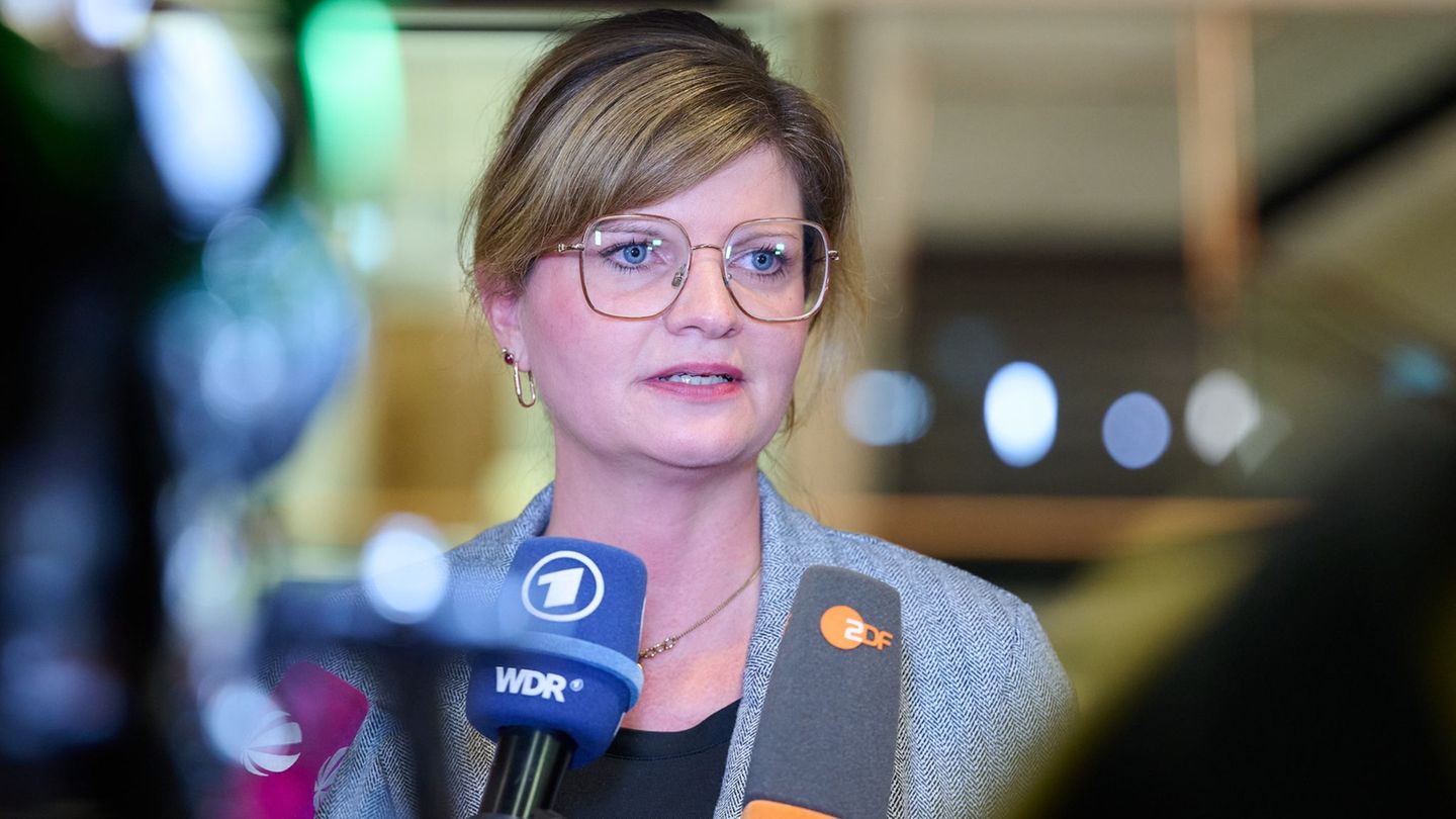 Bei der SPD-NRW steht eine Analyse nach den Stichwahl-Ergebnissen an. Foto: Bernd Thissen/dpa