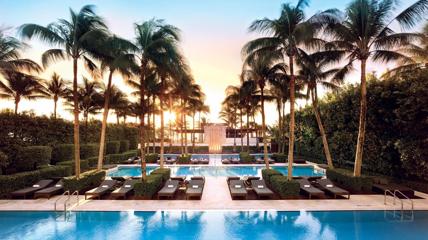 Durch zu Trump pilgernde Lobbyisten ist Miami (hier der Pool des "The Setai") zu einer Art Washington mit Strand geworden