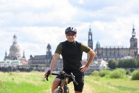 Der frühere Radprofi Markus Weinberg hat seine 7.800 Kilometer lange Radtour durch Europa in Portugal beendet. Foto: Robert Mich