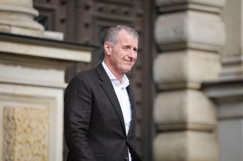 Stephan Hensel verlässt das Gericht in Hamburg