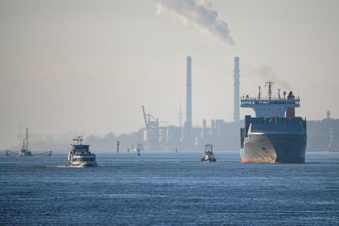 Das Aus für das Kohlekraftwerk Wedel verzögert sich nach Angaben der Hamburger Energiewerke erneut auf nun Ende 2026. (Archivbil