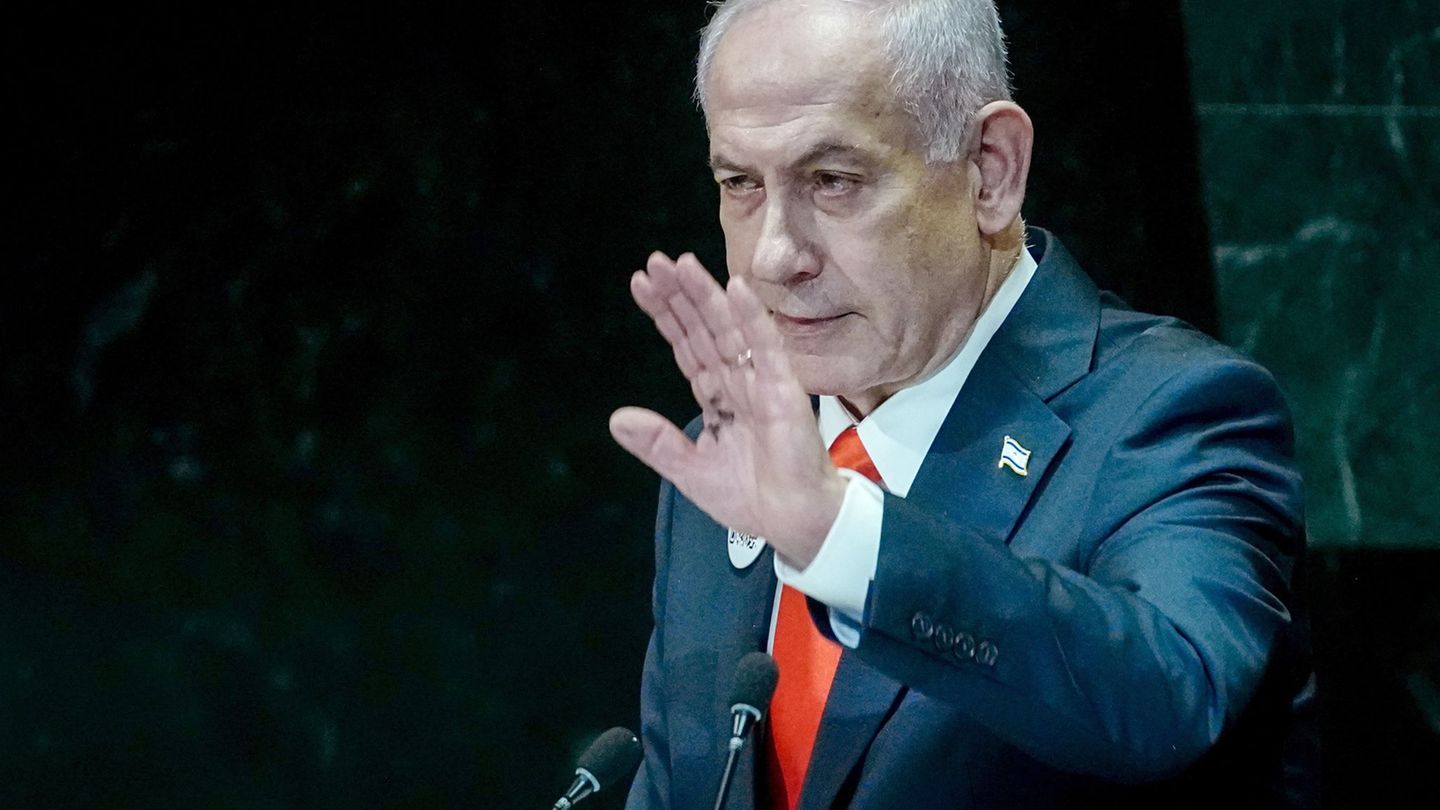 Israels Ministerpräsident Benjamin Netanjahu soll sich bei Katar entschuldigt haben. (Archivbild) Foto: Kay Nietfeld/dpa