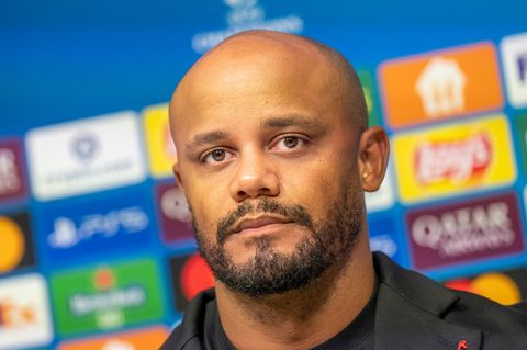 Vincent Kompany äußert sich zum Gegner FC Pafos. Foto: Peter Kneffel/dpa