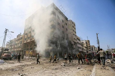 Ein zerbombtes Haus in Gaza-Stadt. Stimmen Israel und Hamas dem Plan von US-Präsident Trump zustimmen, könnte der Konflikt bald enden