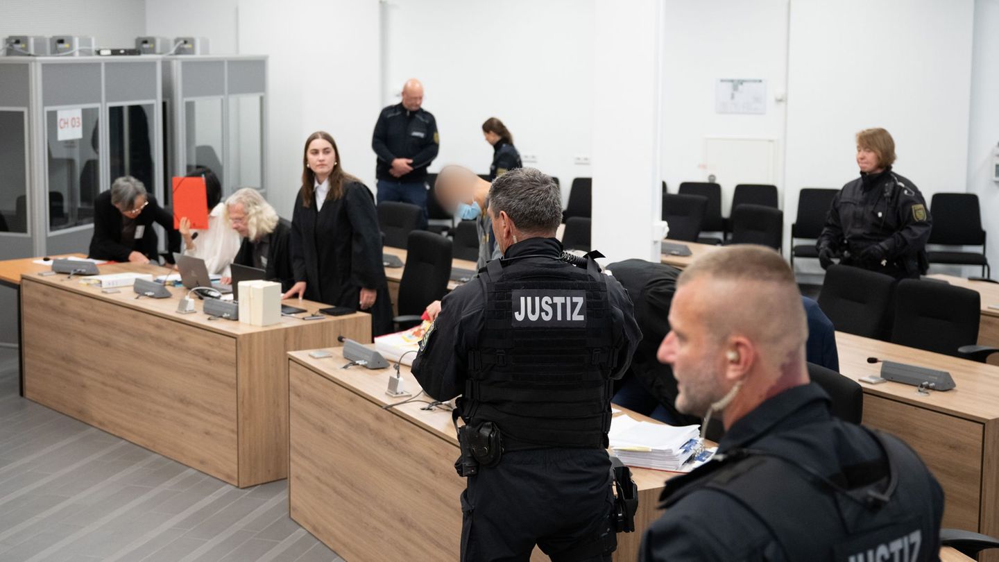 Der Prozess wird am Oberlandesgericht Dresden seit Anfang August verhandelt. (Archivbild) Foto: Sebastian Kahnert/dpa