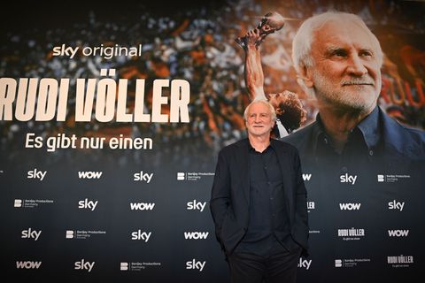 Hätte Uzun gern für den DFB gehabt: Rudi Völler. Foto: Arne Dedert/dpa